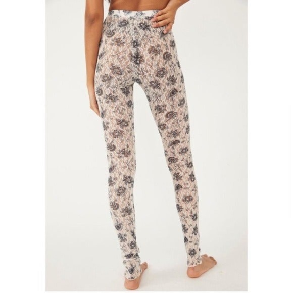 NWT! FP Free People Layered in Lace Leggings Sz Large - Picture 5 of 8